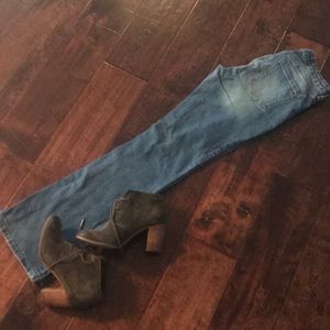 Jessica Simpson Rockin’ Curvy Boot Jean